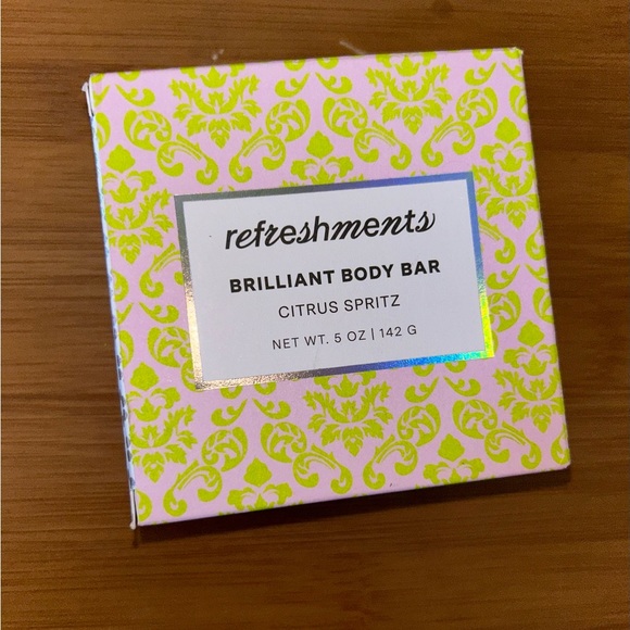 Bundle of variety of travel size skincare products and Ipsy bag - Picture 2 of 10